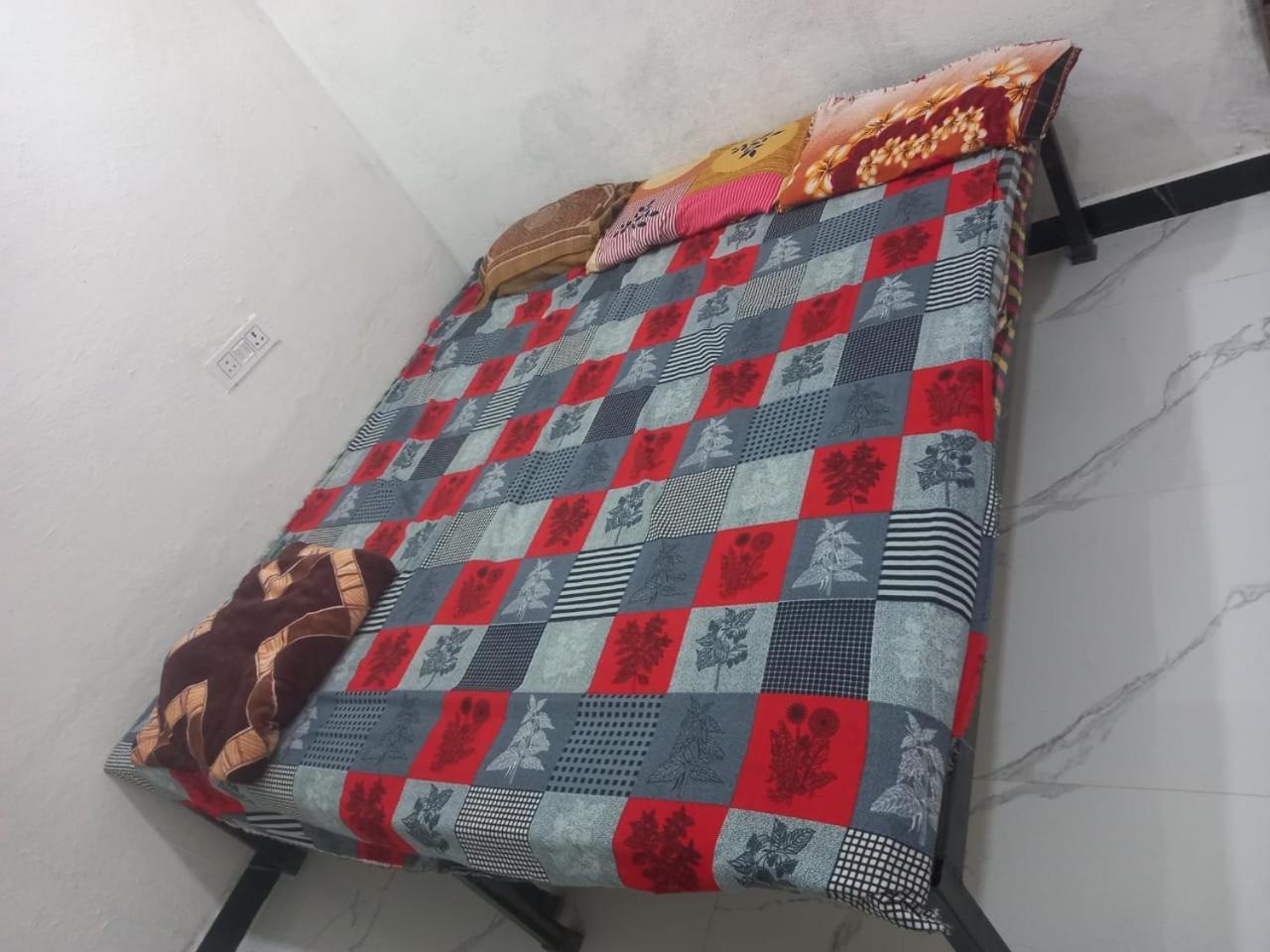 Kuber Bhandari Guest House And Hotel Sehore 外观 照片