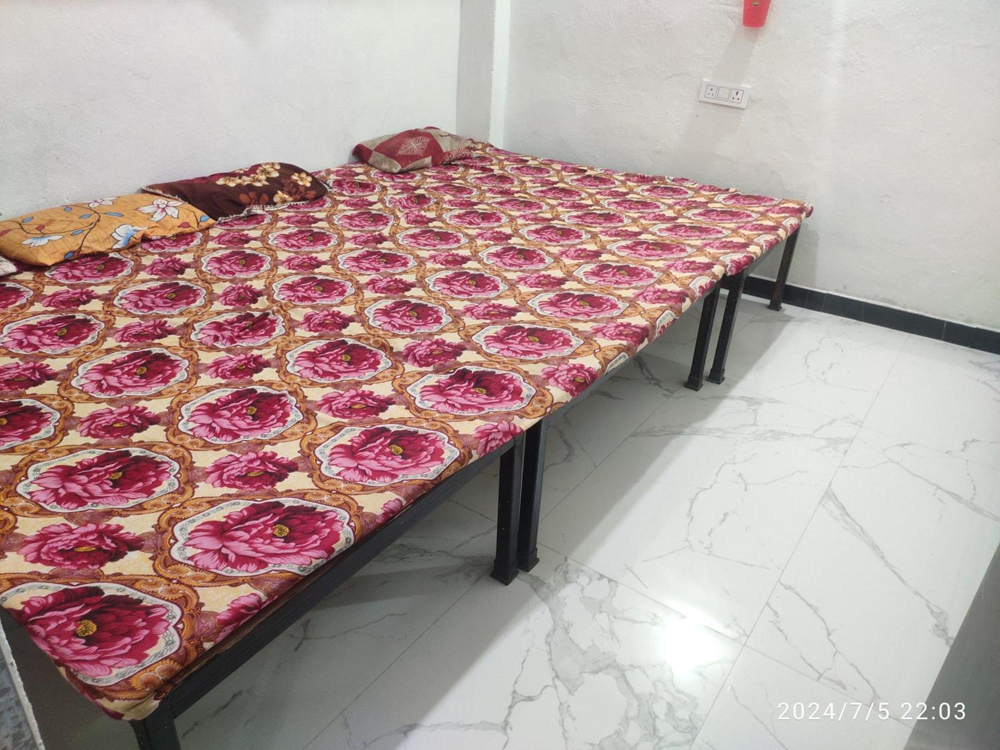 Kuber Bhandari Guest House And Hotel Sehore 外观 照片