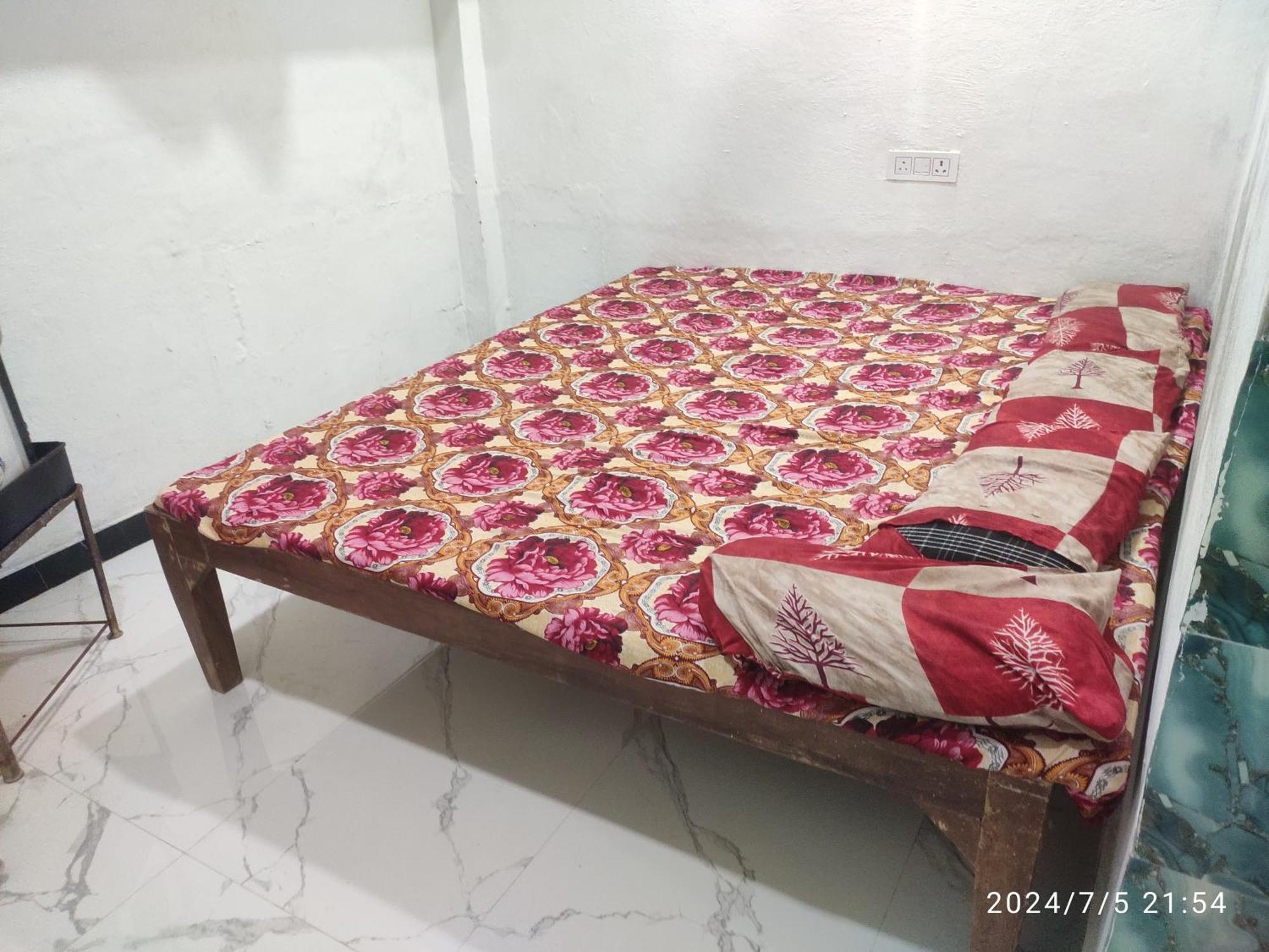 Kuber Bhandari Guest House And Hotel Sehore 外观 照片